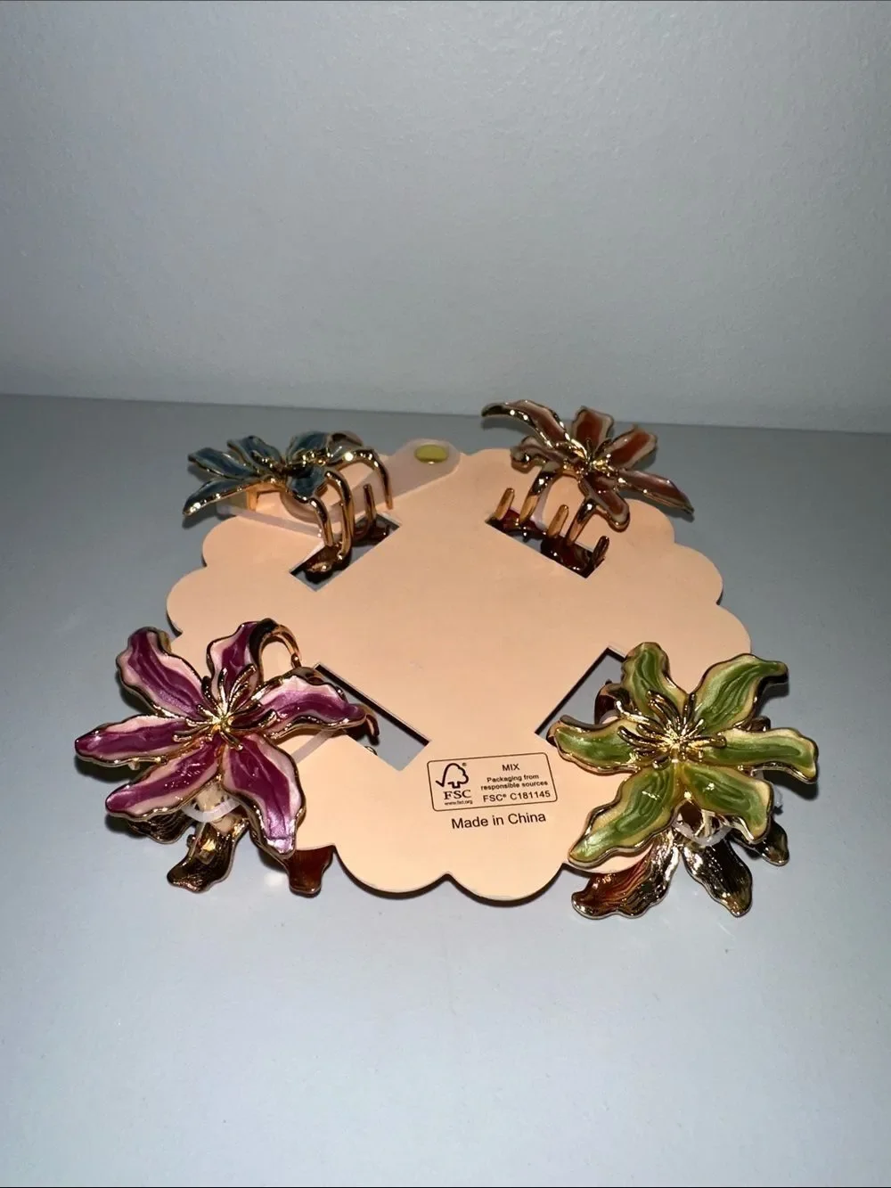 SUNDAY • STATE green blue burgundy purple gold tone flower shaped hair clips 4pc